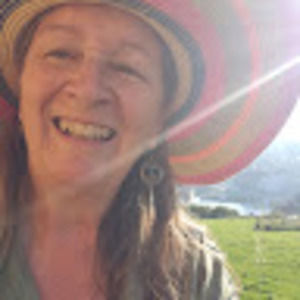 Meet your Posher, Elly beth